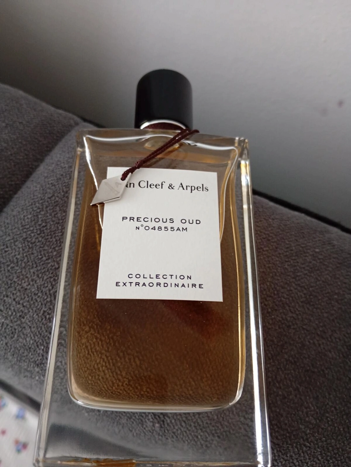 Van Cleef & Arpels Collection Extraordinaire Precious Oud