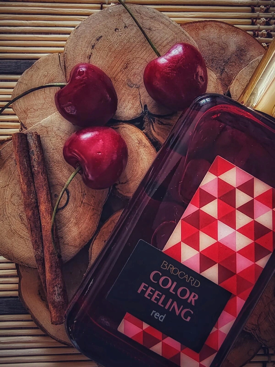 Brocard Color Feeling Red