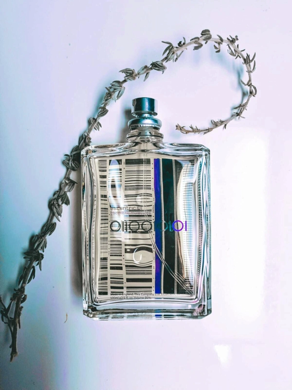 Escentric Molecules Escentric 01