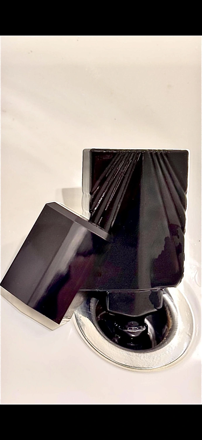 Elizabeth Taylor Passion for Men