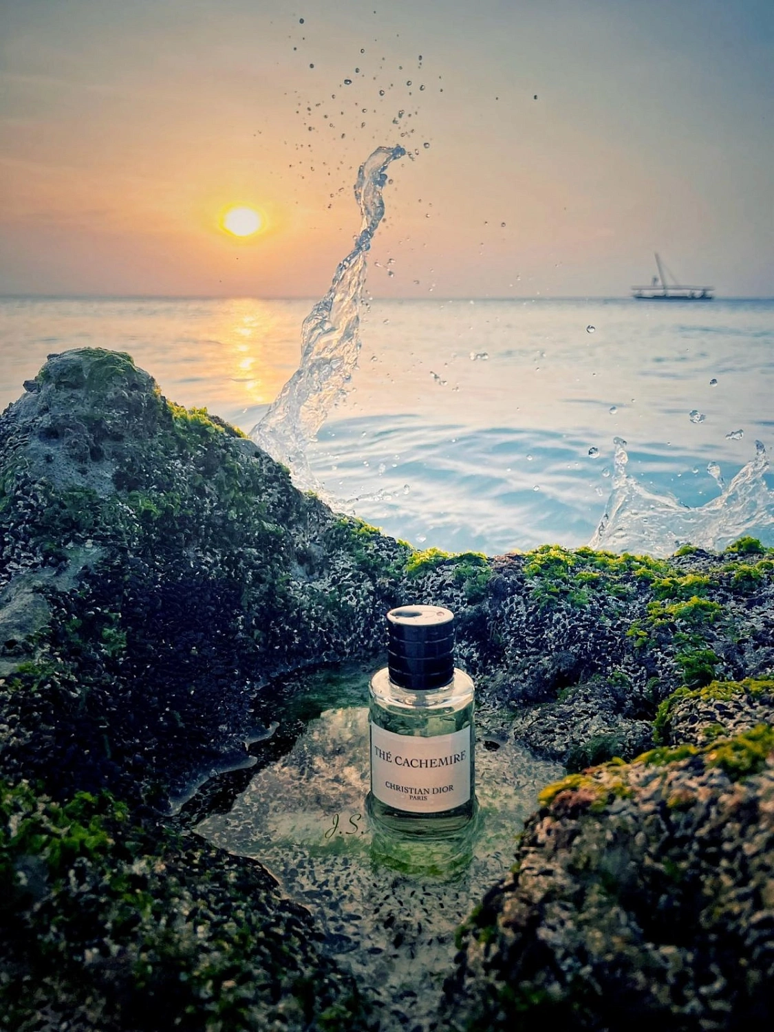 Christian Dior The Cachemire