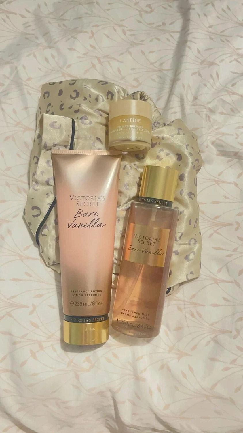 Victoria`s Secret Bare Vanilla Victoria`s Secret Bare Vanilla