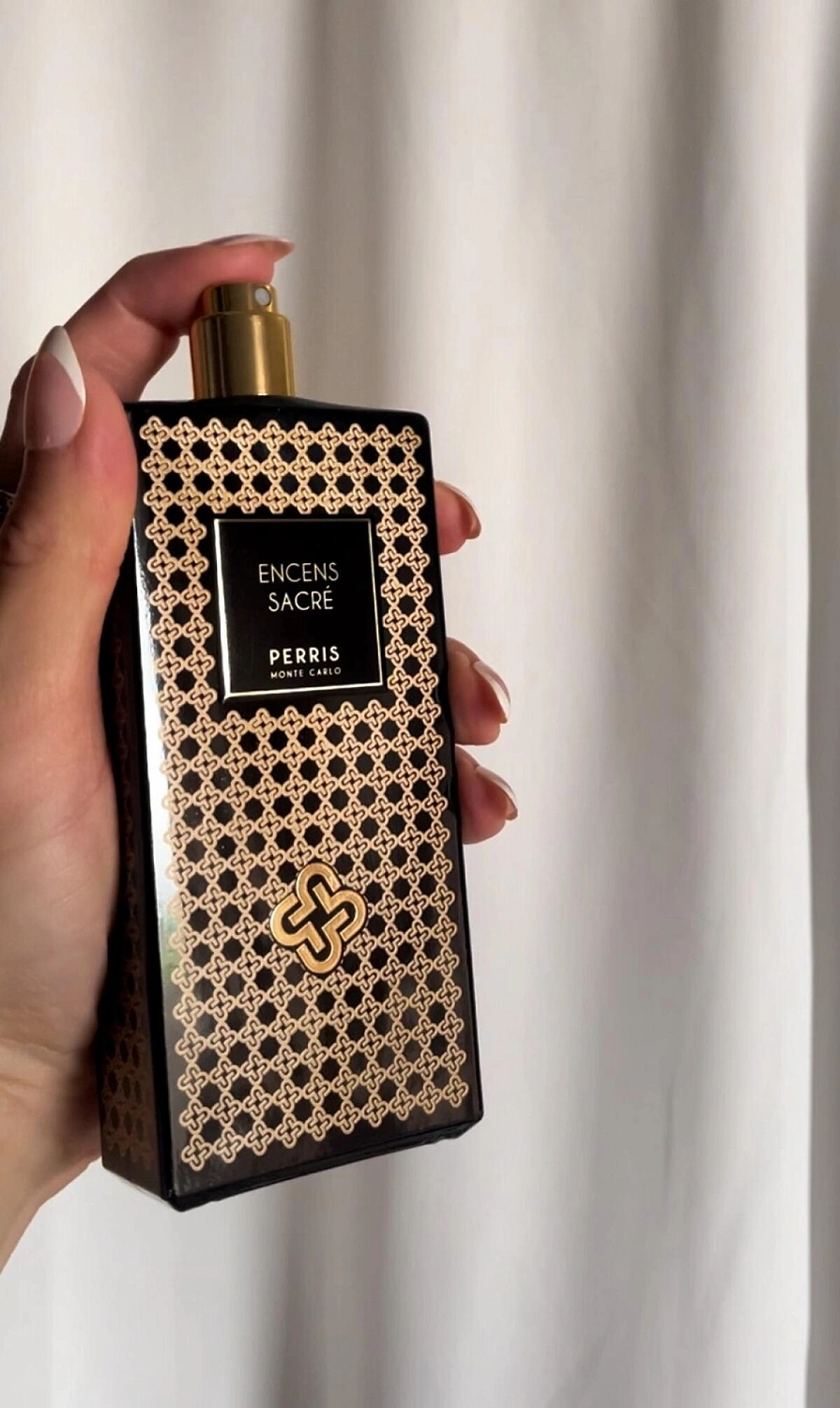 Perris Monte Carlo Encens Sacre