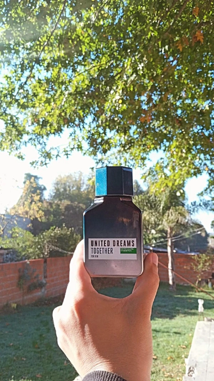 UNITED COLORS OF BENETTON United Dreams Together for Him