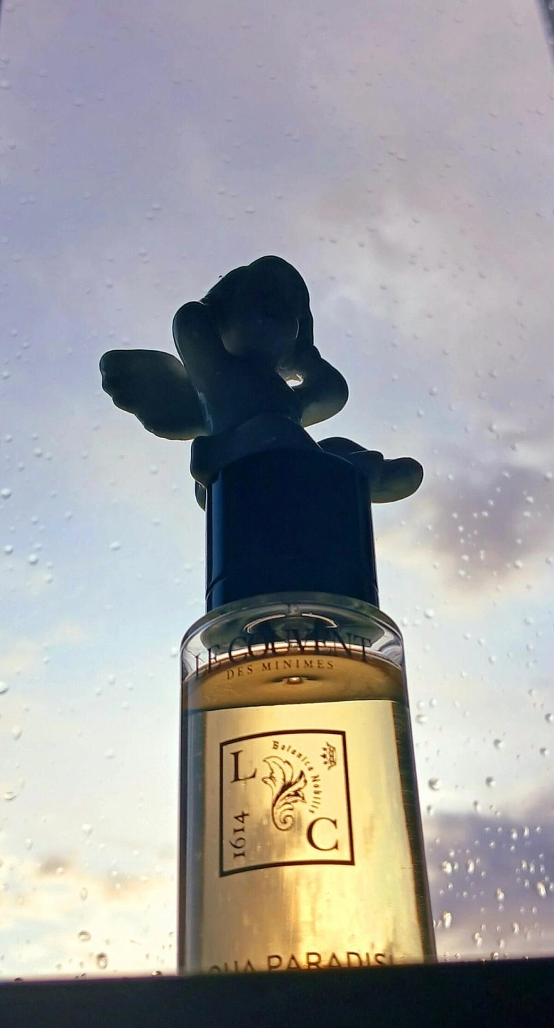 Le Couvent Maison de Parfum Aqua Paradisi Le Couvent Maison de Parfum Aqua Paradisi