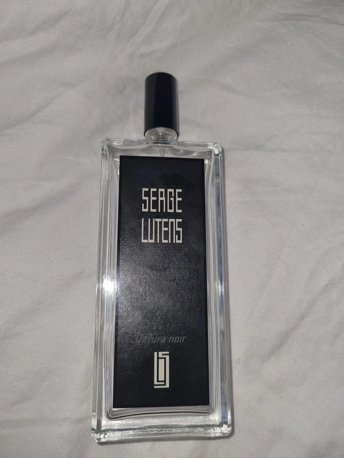 Serge Lutens Datura Noir