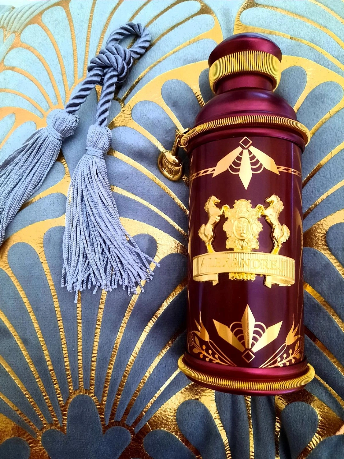 Alexandre J Rose Alba