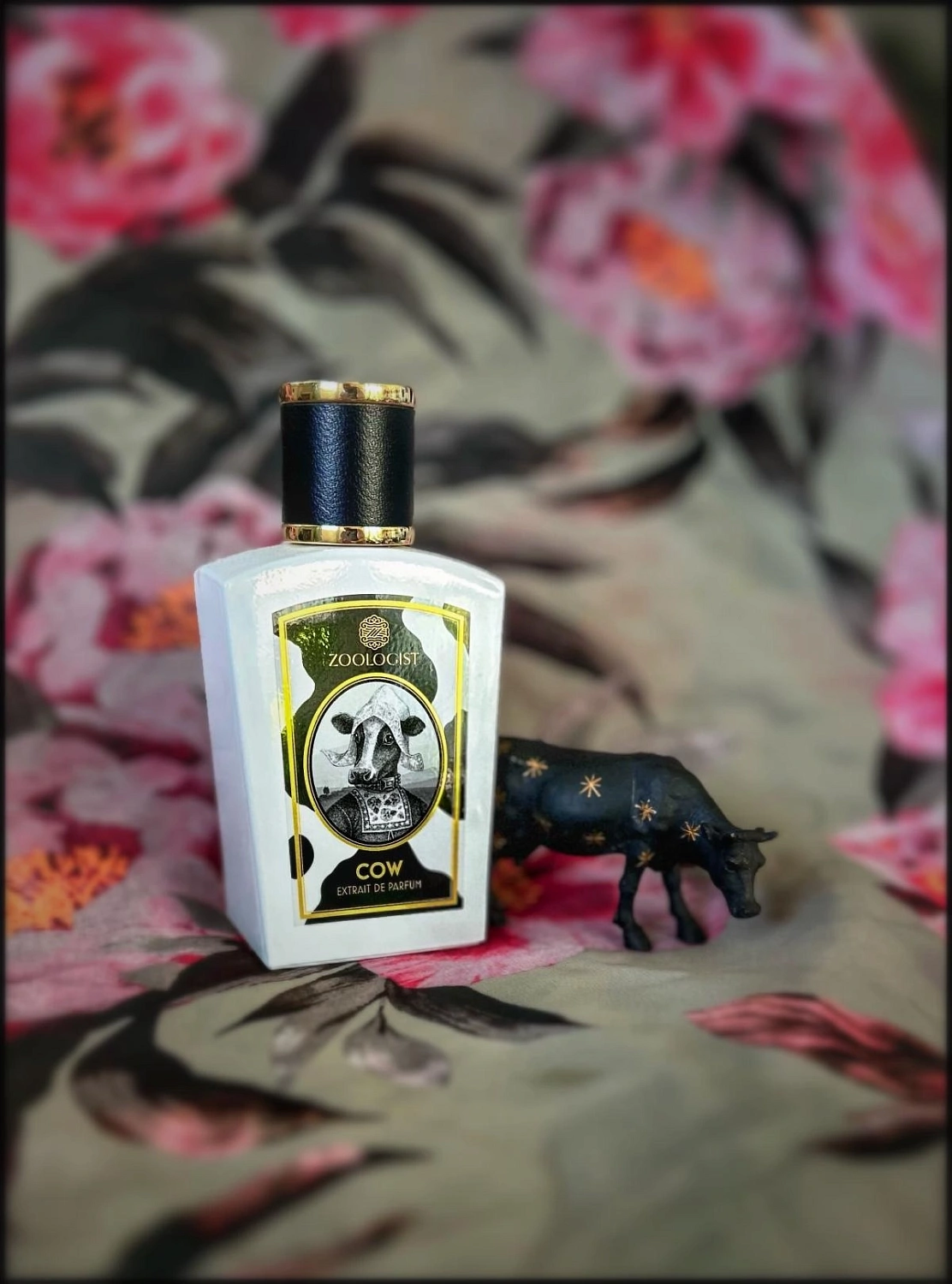 Zoologist Perfumes Cow