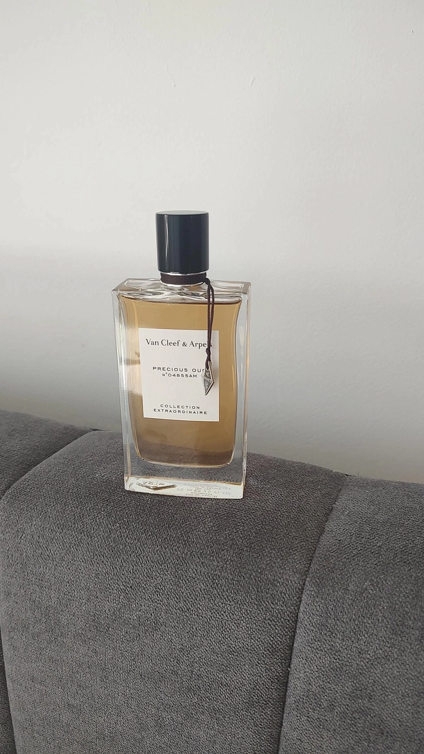 Van Cleef & Arpels Collection Extraordinaire Precious Oud