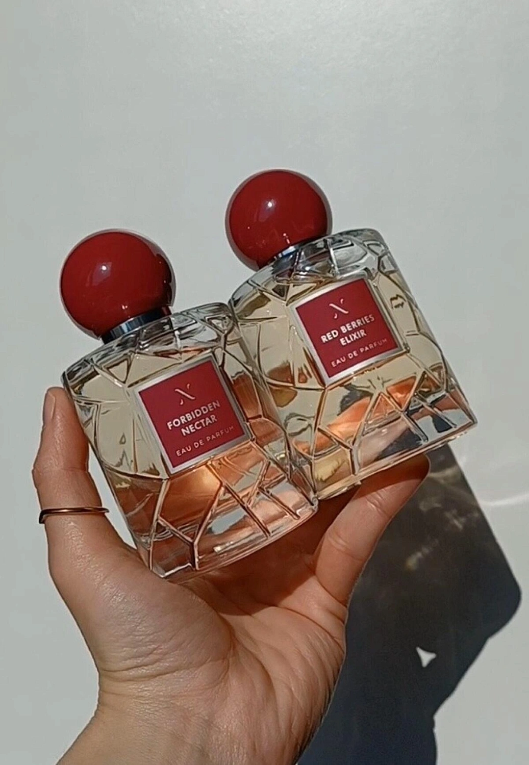 Les Soeurs de Noe Red Berries Elixir Les Soeurs de Noe Red Berries Elixir