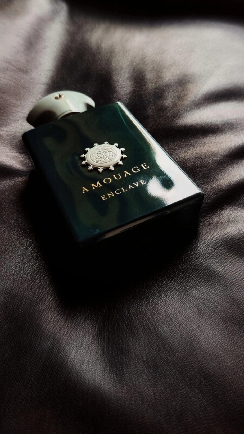 Amouage Enclave