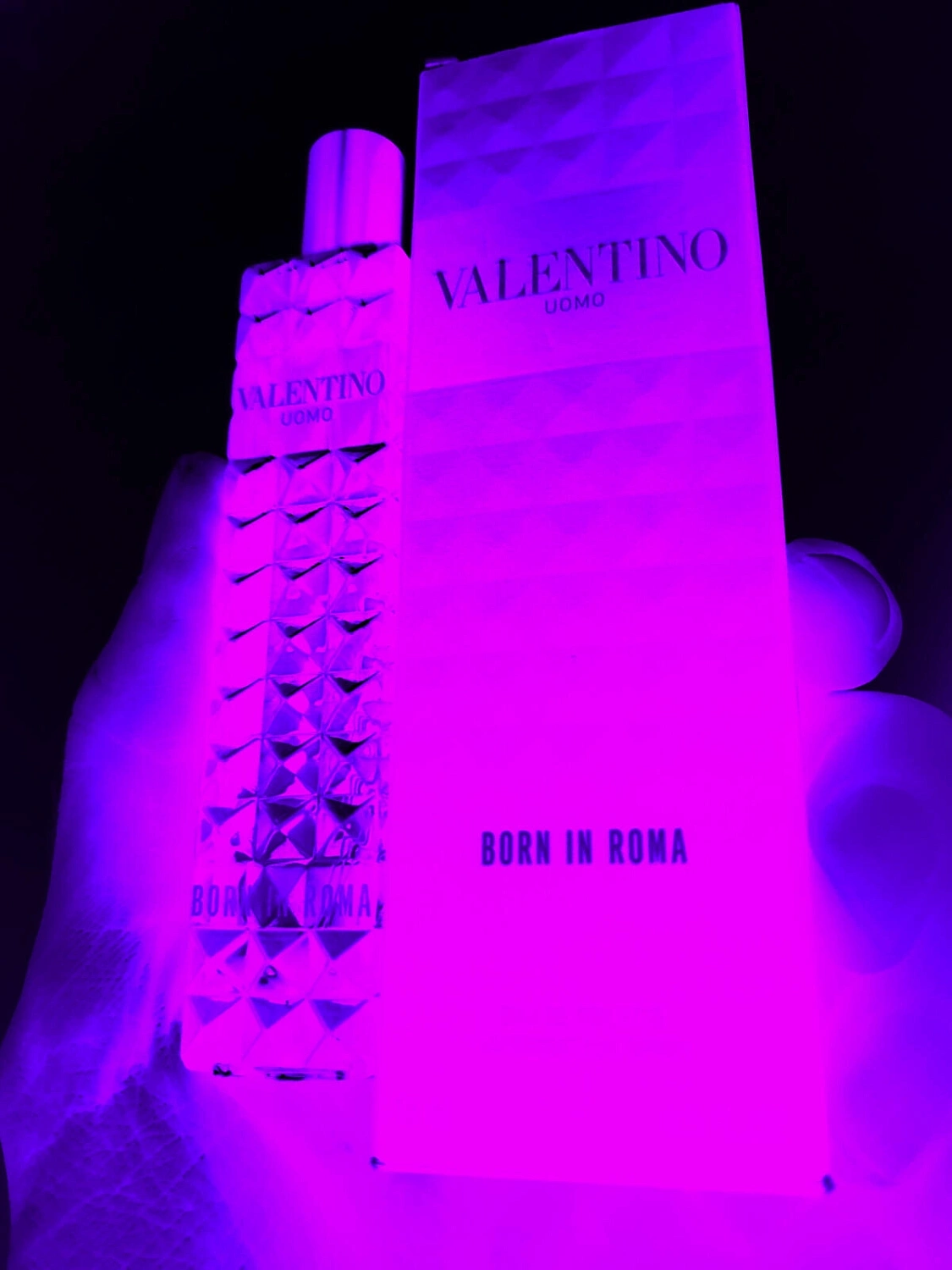 Valentino Uomo Born in Roma