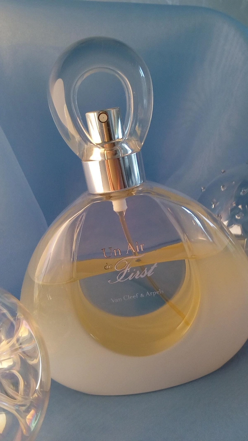 Van Cleef & Arpels Un Air de First Van Cleef & Arpels Un Air de First