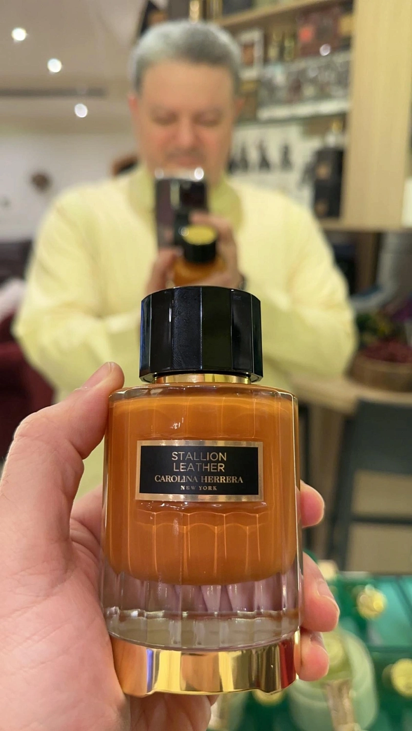 CAROLINA HERRERA Stallion Leather