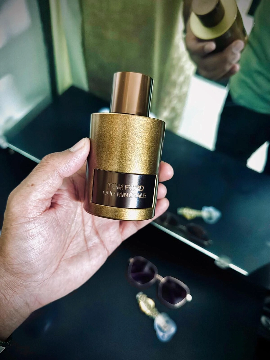 Tom Ford Oud Minerale (2023) Tom Ford Oud Minerale (2023)