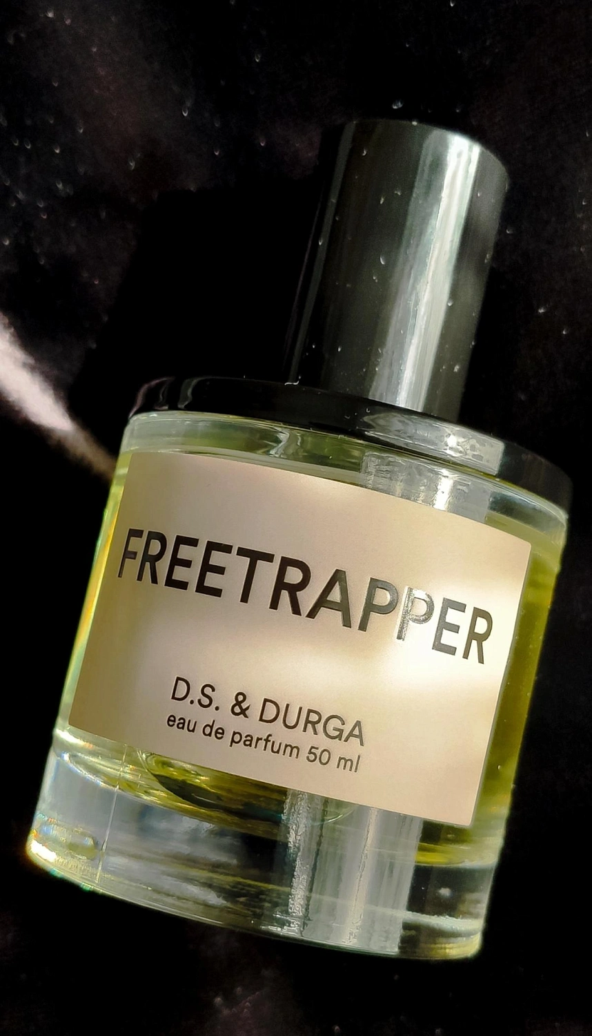 D.S. & Durga Freetrapper D.S. & Durga Freetrapper