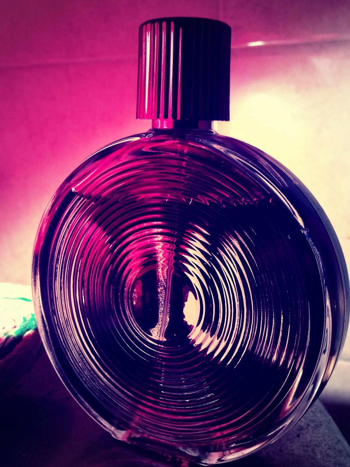 TOMMY HILFIGER Loud for Him