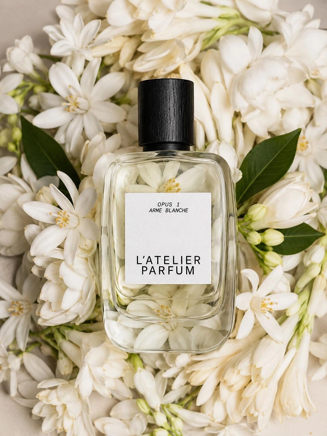 L'Atelier Parfum Arme Blanche