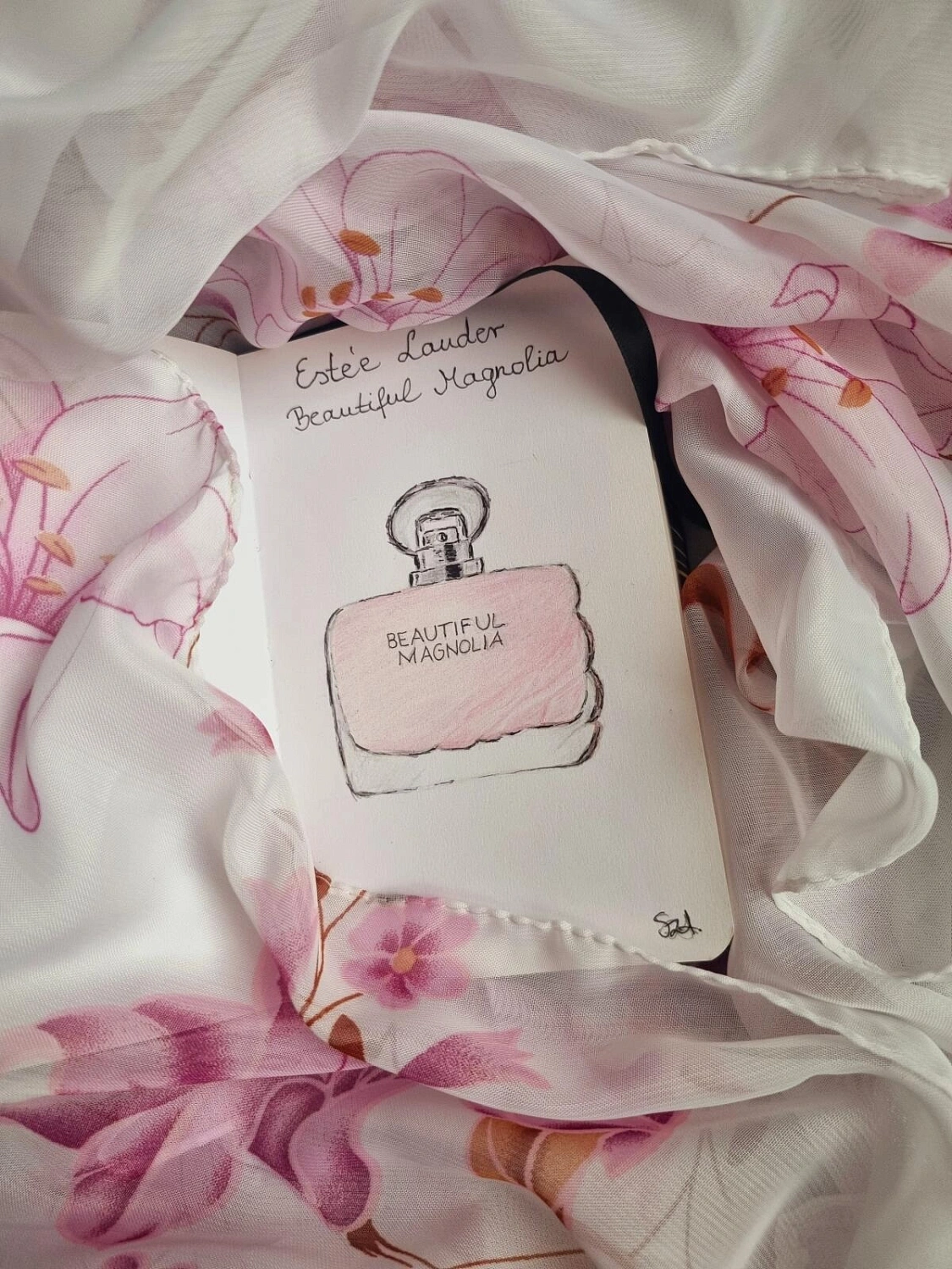 Estee Lauder Beautiful Magnolia