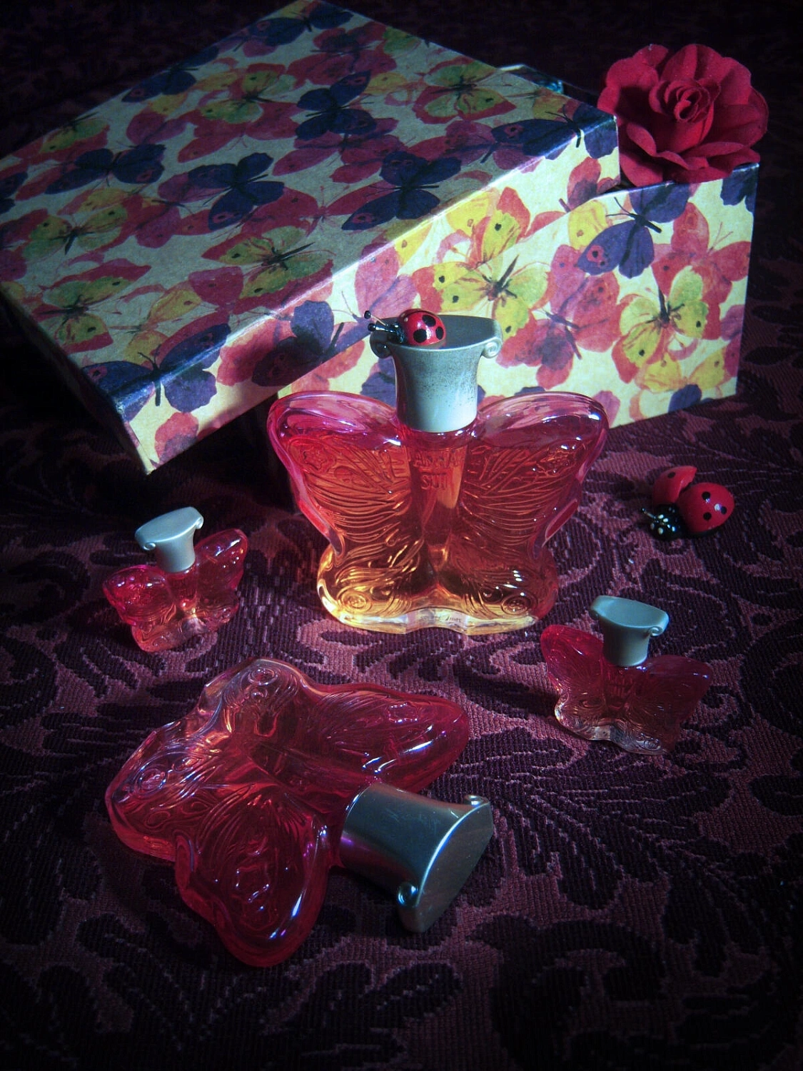 ANNA SUI Sui Love ANNA SUI Sui Love