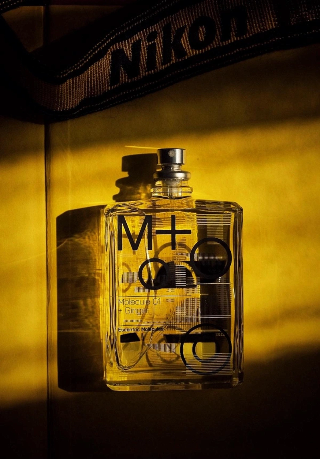 Escentric Molecules Molecule 01 + Ginger