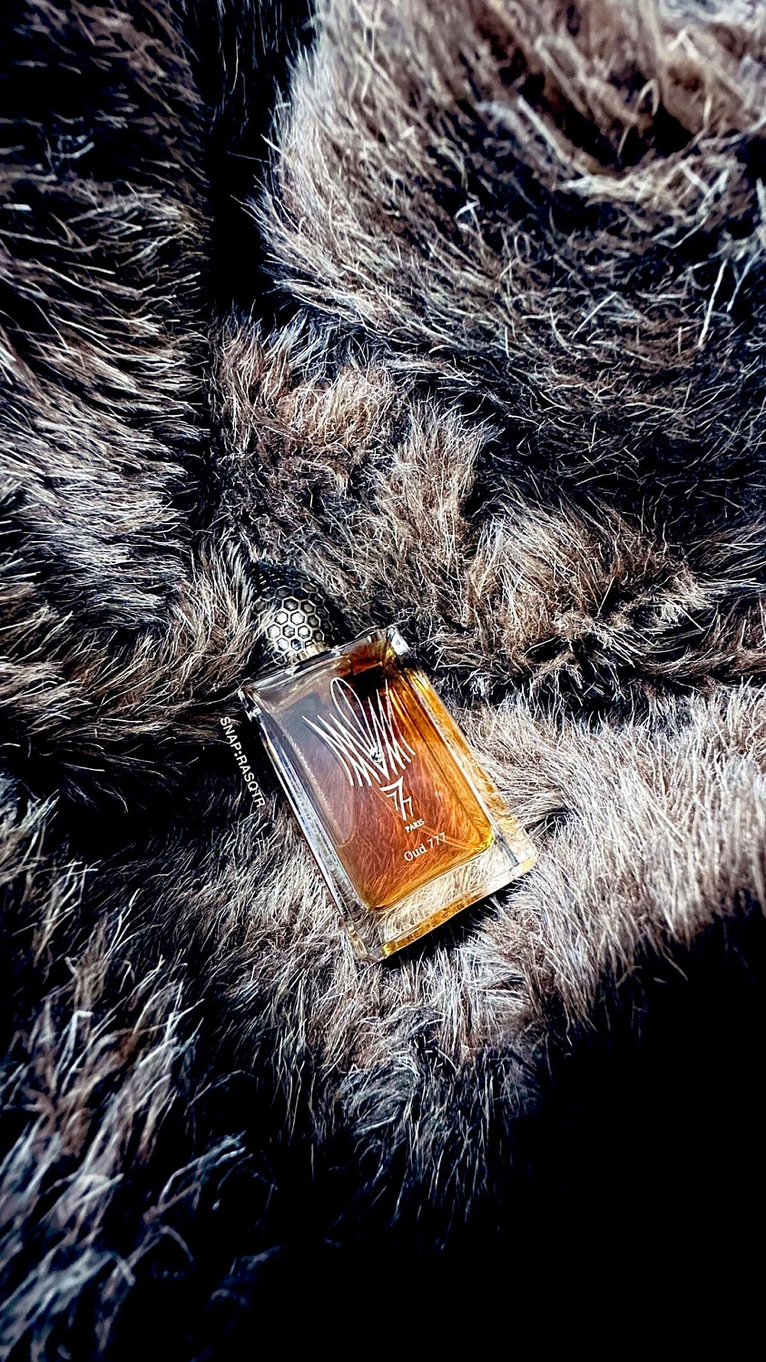 Stephane Humbert Lucas 777 Oud 777 Stephane Humbert Lucas 777 Oud 777