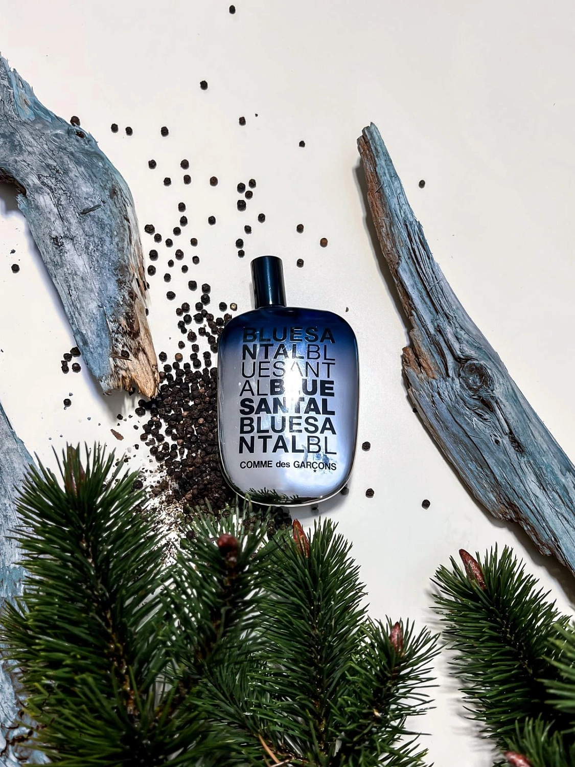 Comme des Garcons Blue Santal