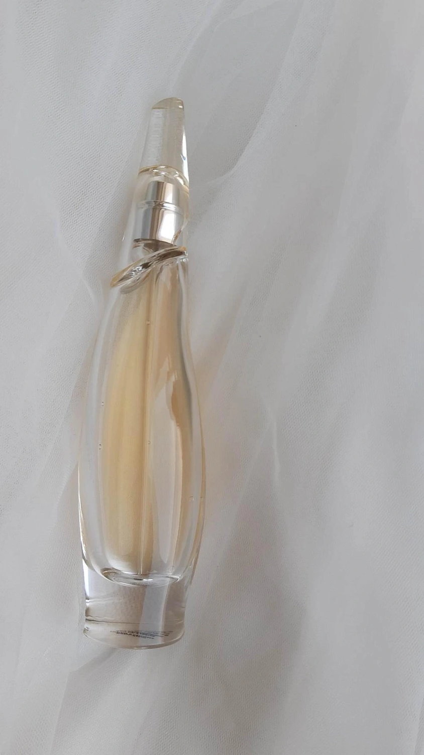 DKNY Liquid Cashmere