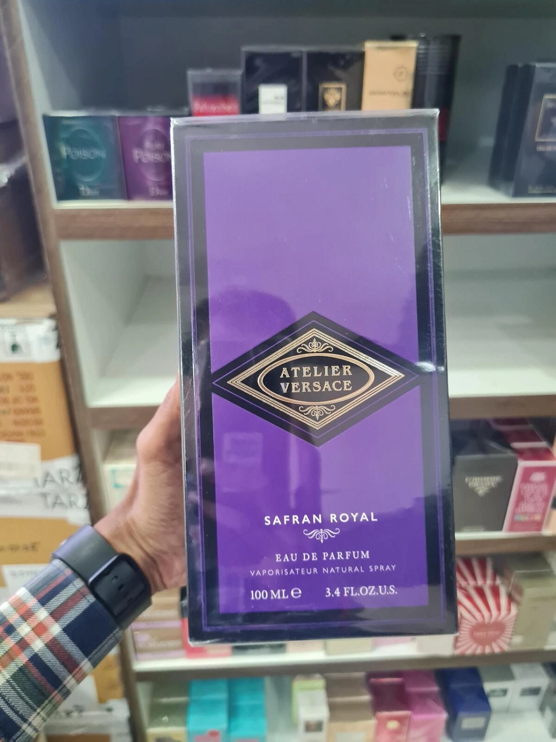 Versace Safran Royal