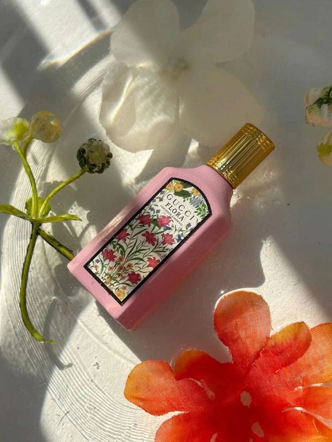 GUCCI Flora Gorgeous Gardenia Eau de Parfum GUCCI Flora Gorgeous Gardenia Eau de Parfum