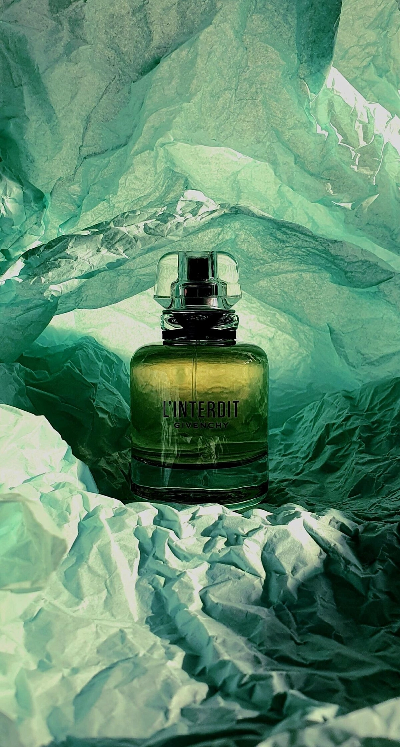 GIVENCHY L'Interdit (2018)