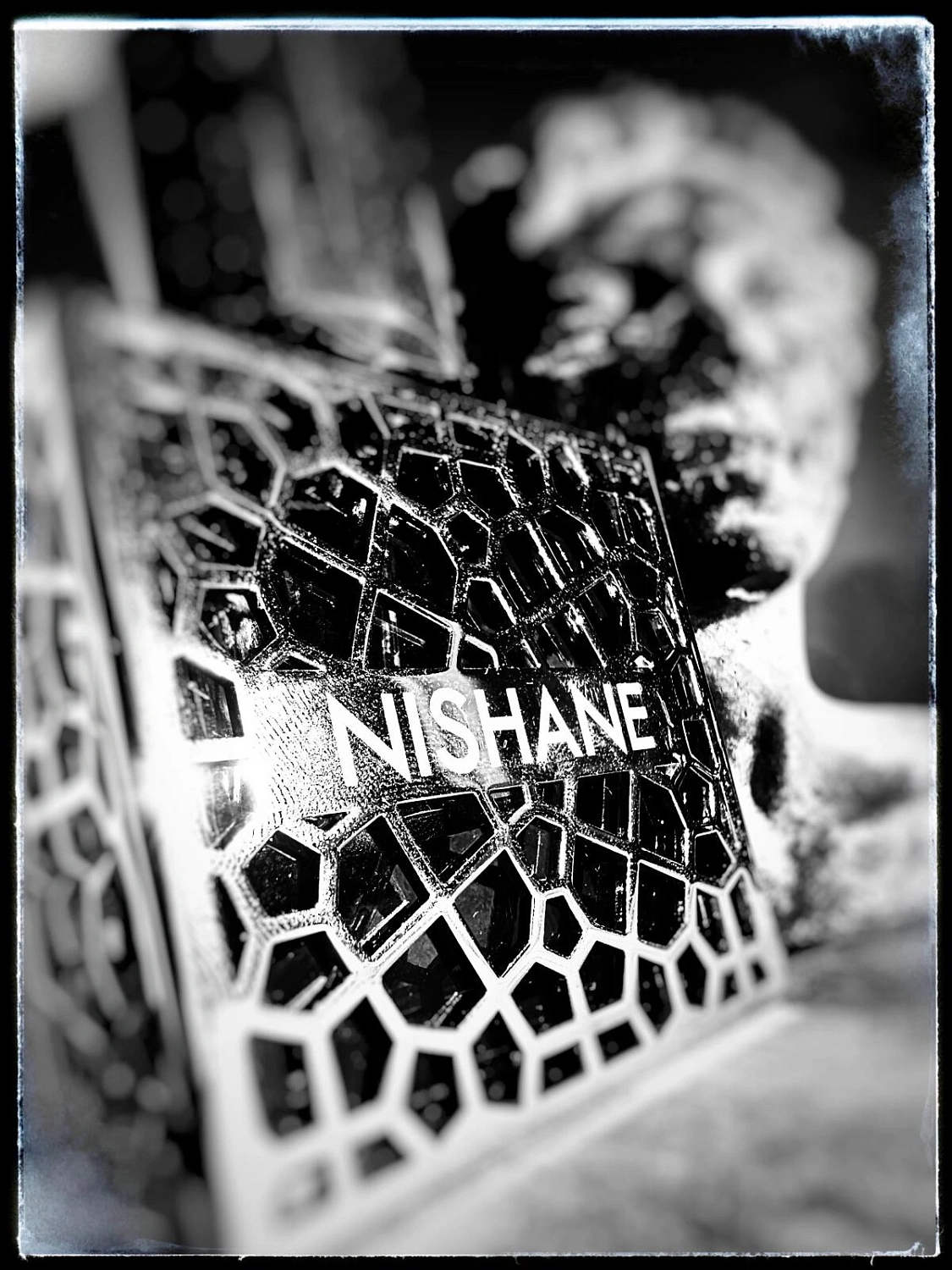 NISHANE Shem NISHANE Shem