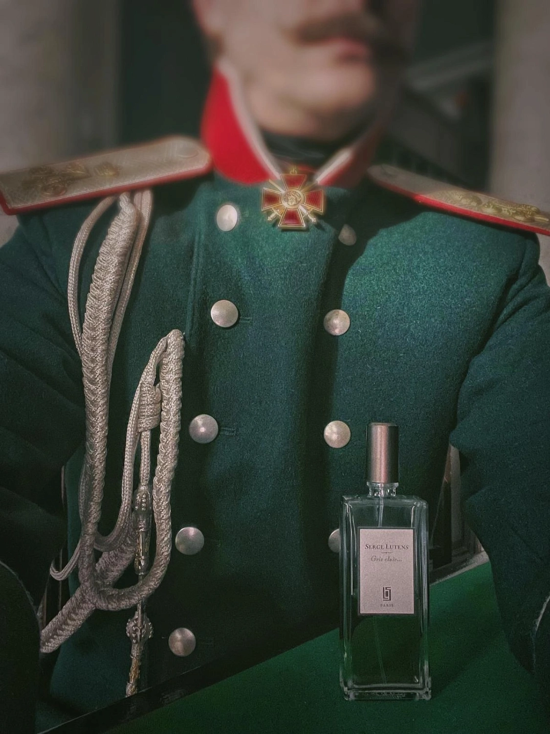 Serge Lutens Gris Clair