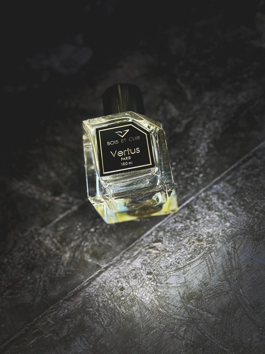 Vertus Bois et Cuir Vertus Bois et Cuir