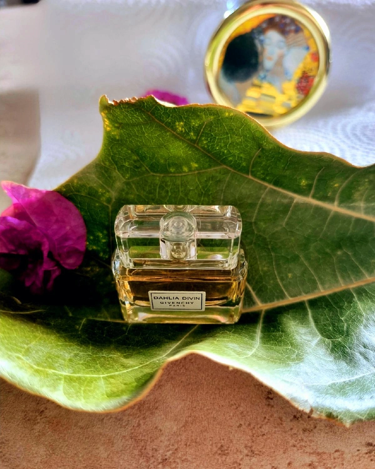GIVENCHY Dahlia Divin GIVENCHY Dahlia Divin