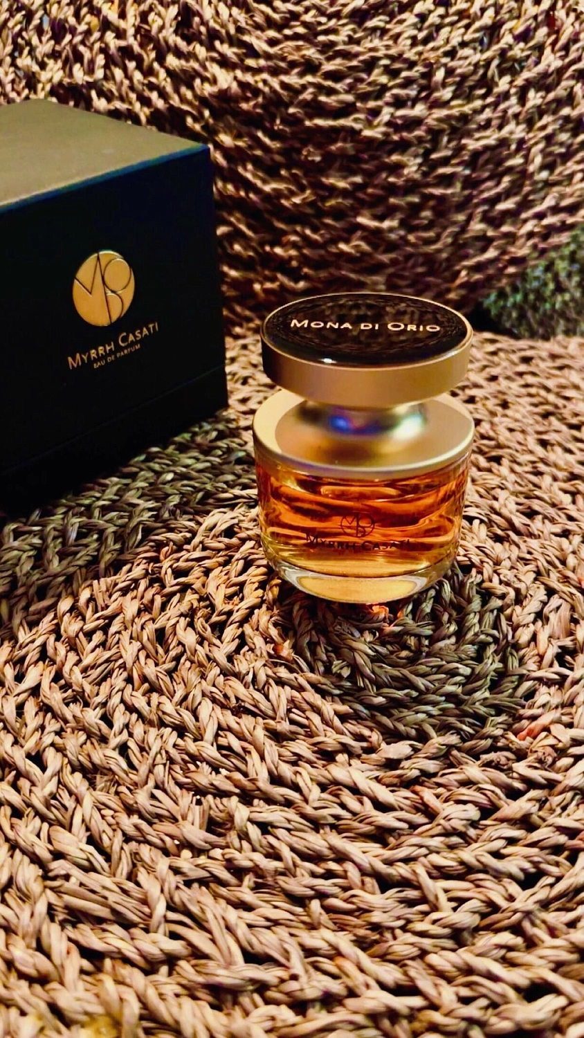 Mona di Orio Myrrh Casati