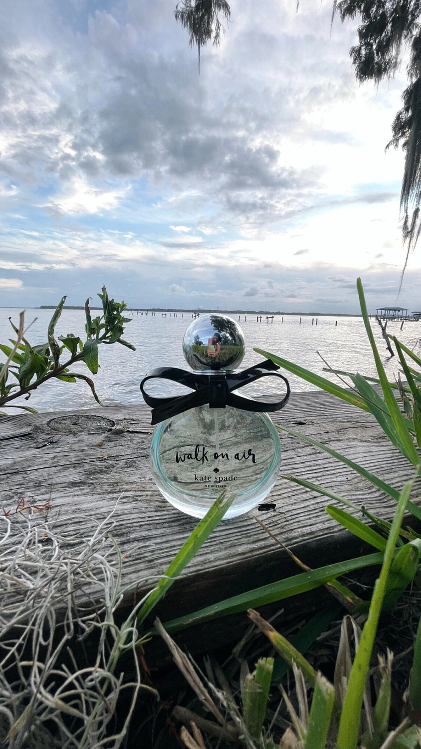 Kate Spade Walk On Air