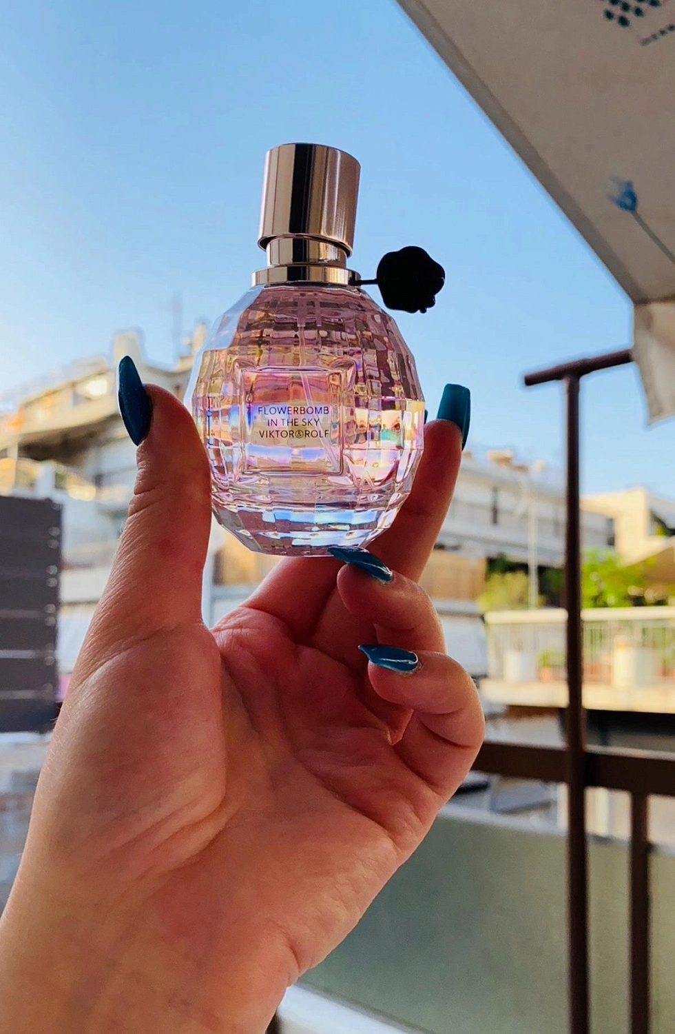 Viktor & Rolf Flowerbomb In The Sky
