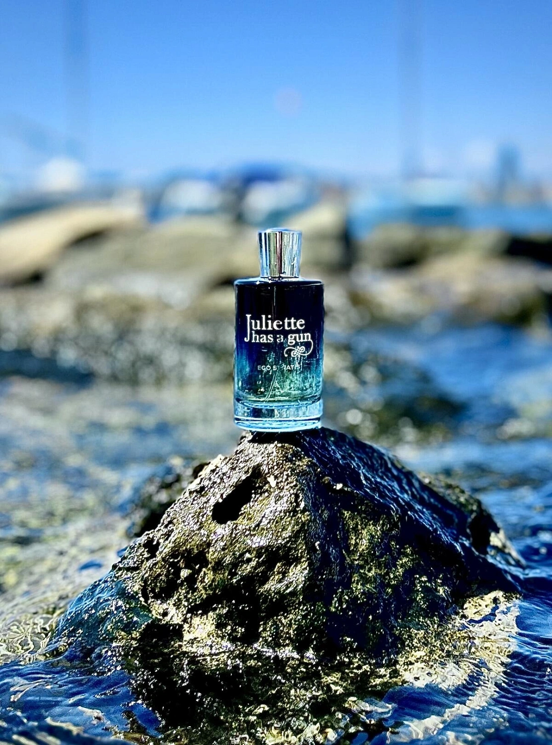 Juliette Has A Gun Ego Stratis